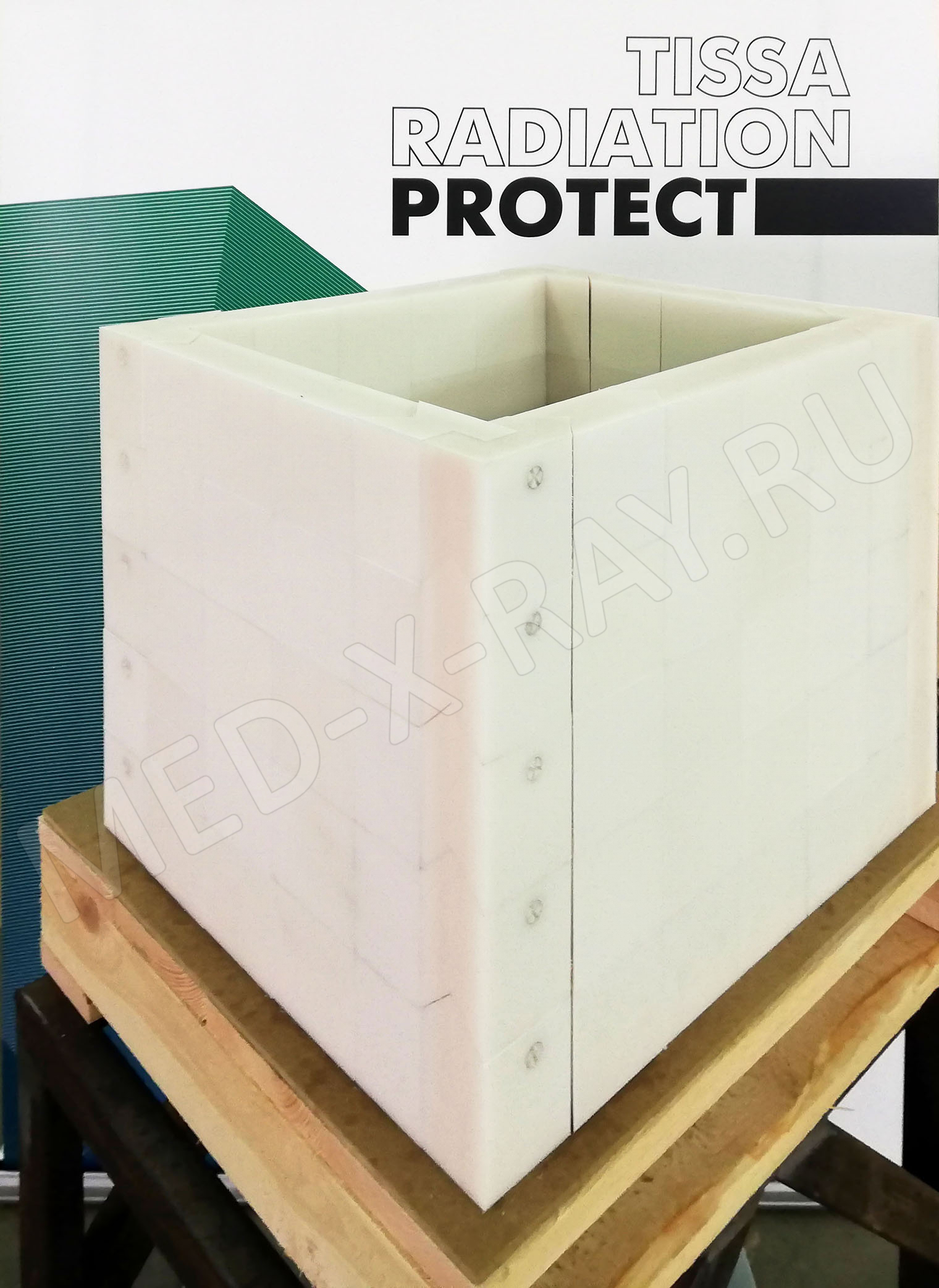 НИЯУ «МИФИ» Домик из блоков защитных из борированного полиэтилена