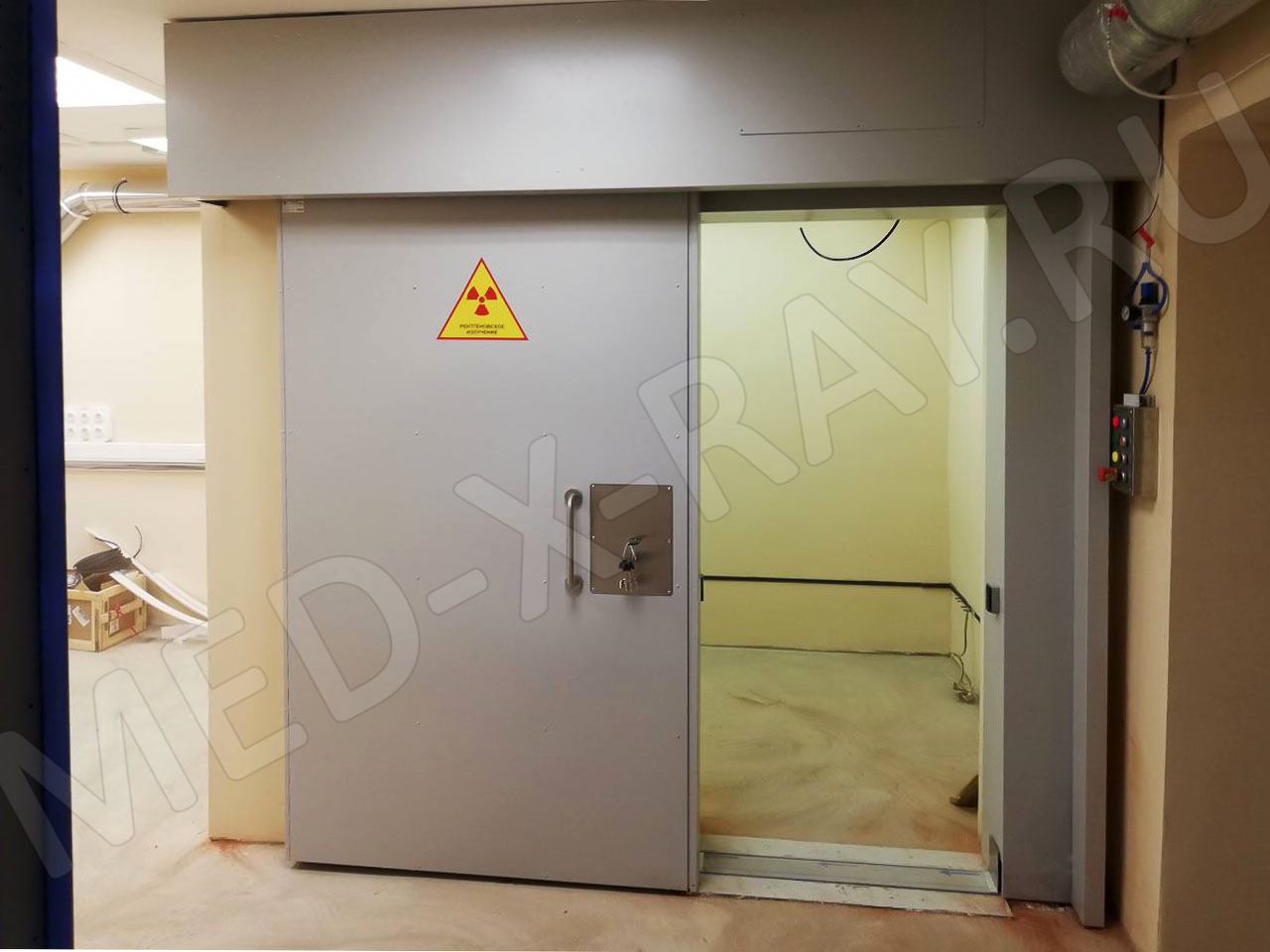 АО «НПП Пульсар» Дверь рентгенозащитная «TISSA-RP»