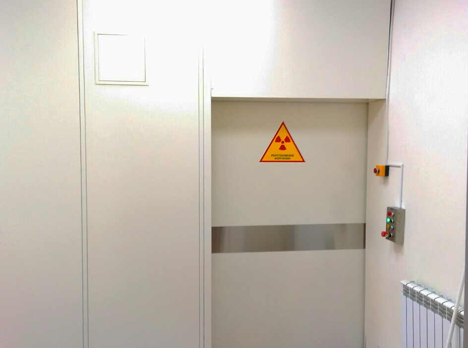 Дверь радиационно-защитная откатная автоматическая